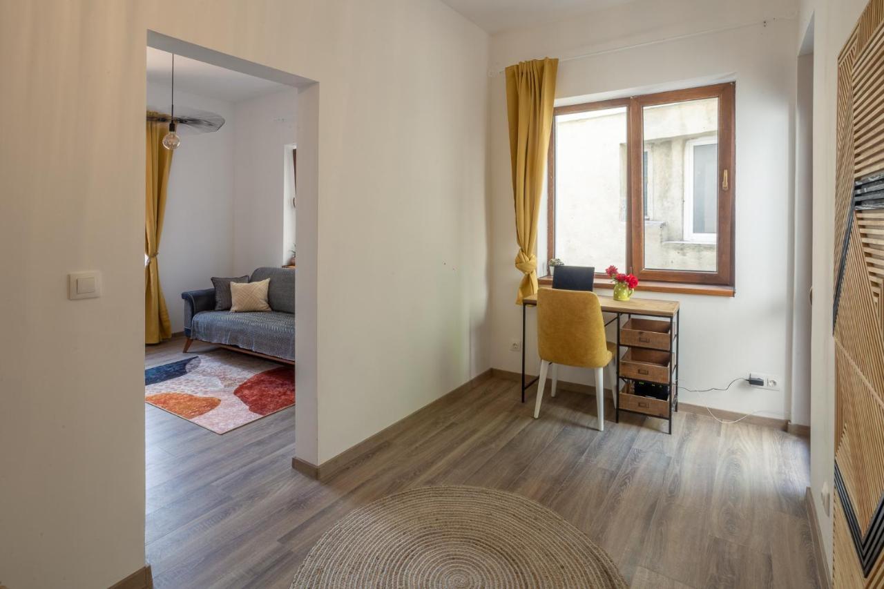 Linden House - A Lovely Apartment In Central Varna Exterior foto