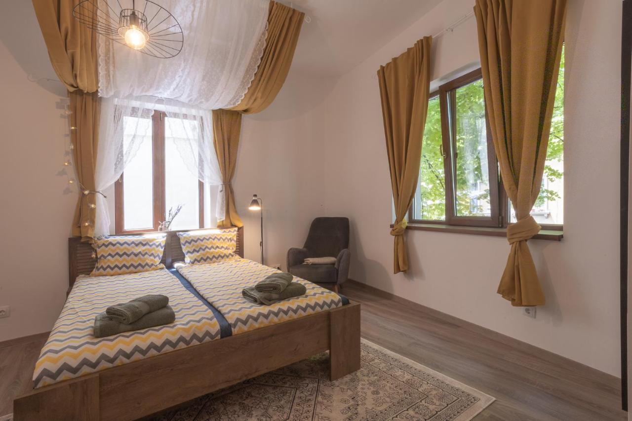Linden House - A Lovely Apartment In Central Varna Exterior foto